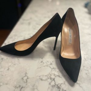Classic Manolo Blahnik Black Pump